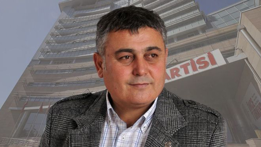 Aksu Belediye Başkanı AK Parti'ye geçiyor