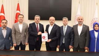 Eğitim-Bir Sen 8. Dönem Toplu Sözleşme kapsamında 93 talebini açıkladı