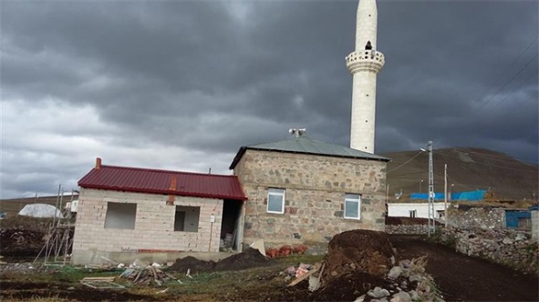 Köylerdeki cami lojmanlarından kira alınmayacak