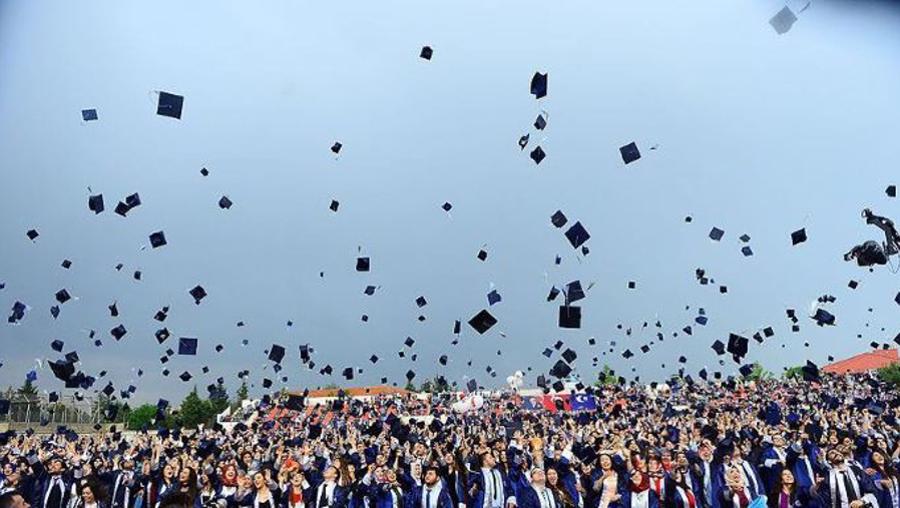 Tüccar zihniyeti öğrenciyi vurdu: Zamlar %100’ü aşıyor