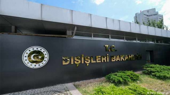 Dışişleri Bakanlığı 1 sözleşmeli sekreter alacak