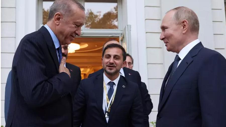 FT: Batılı ülkeler, Türkiye-Rusya işbirliğinden endişe duyuyor