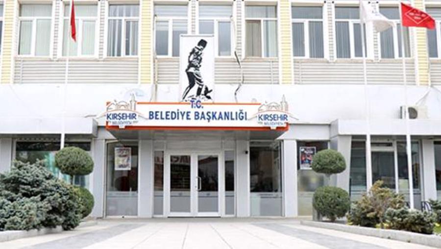 Kırşehir Belediyesi, tacizle suçlanan çalışanın işten kovulduğunu duyurdu