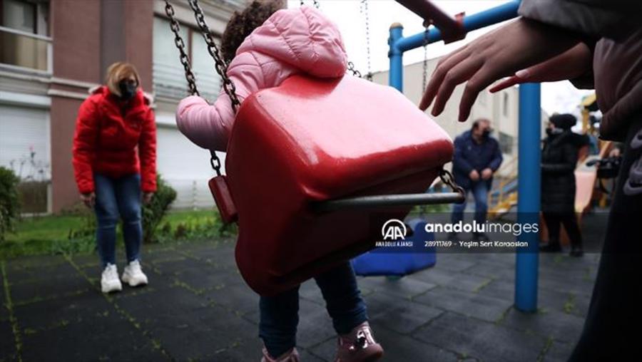 Aile ve Sosyal Hizmetler Bakanlığı'ndan 10 bin çocuğa yuva