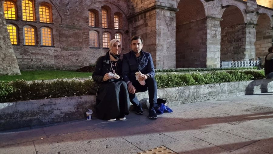 Selçuk Bayraktar'dan Ayasofya'da iftar paylaşımı