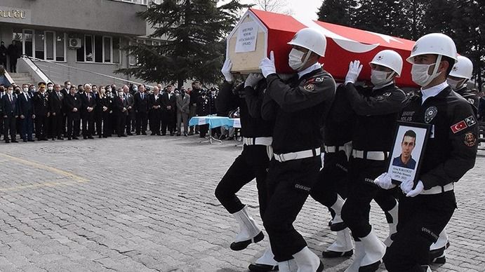 Şehit polis memuru Aydın'da son yolculuğuna uğurlandı