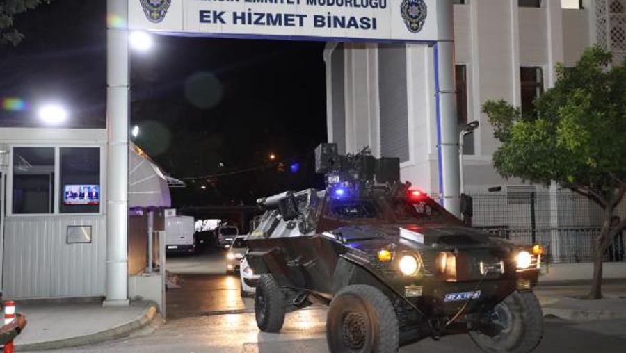 Mersin'de ihaleye fesat karıştıranlara operasyon: 12 gözaltı kararı