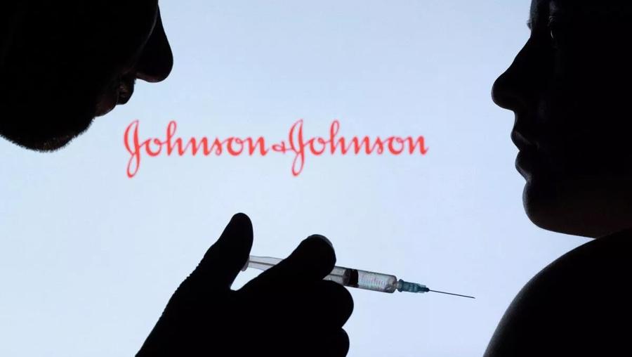 ABD'de 'pıhtılaşma' riski nedeniyle Johnson & Johnson'ın koronavirüs aşısına sınırlama getirildi