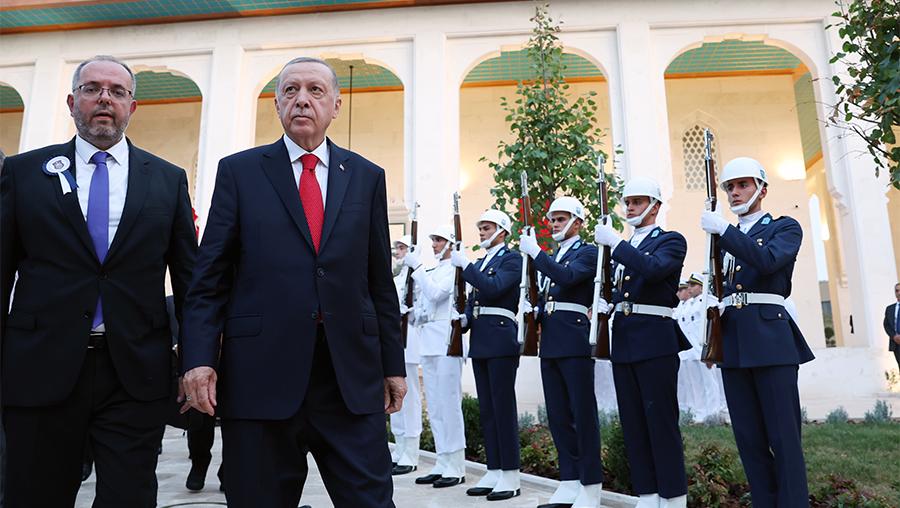 Deniz Harp Okuluna  Cami yapıldı. Açılışını Erdoğan gerçekleştirdi