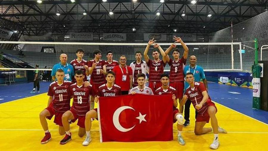 TVF Spor Lisesi erkeklerde dünya şampiyonu oldu