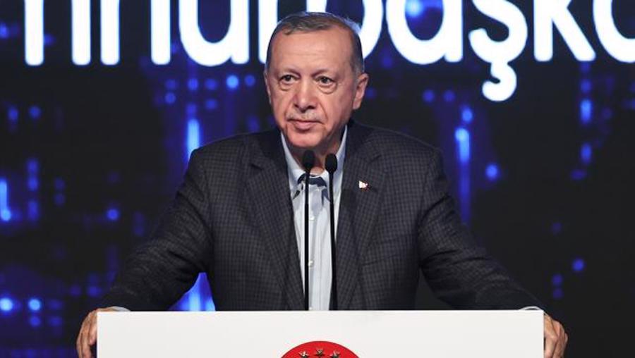Erdoğan: Süper güçler bizimle ortak yatırımlara girmek istiyor