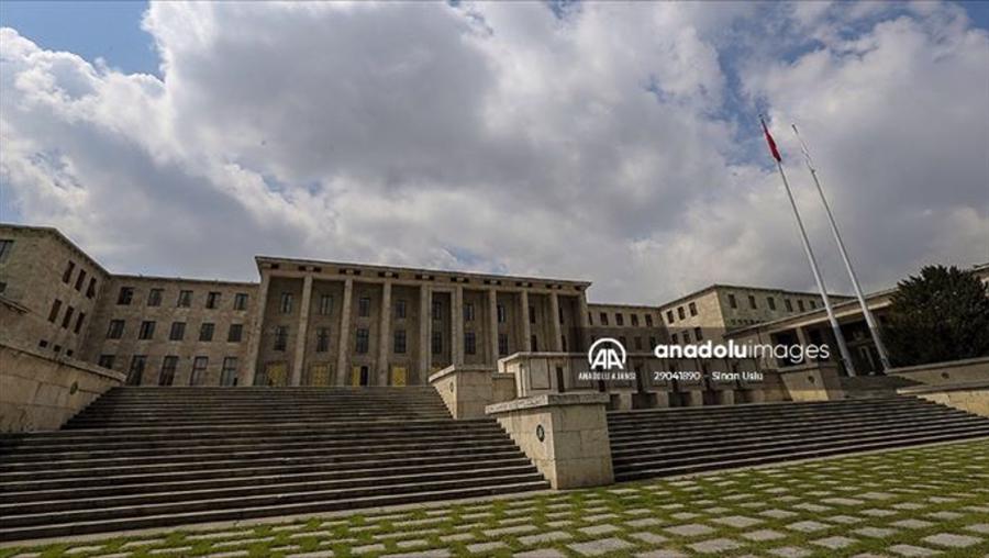 CHP başörtüsü teklifini Meclis'e sundu
