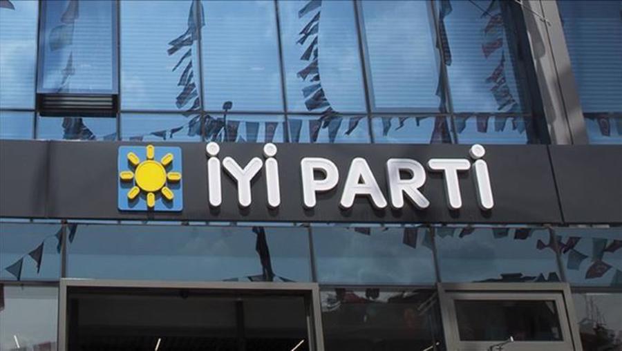 İyi Parti'den başörtüsü teklifine destek
