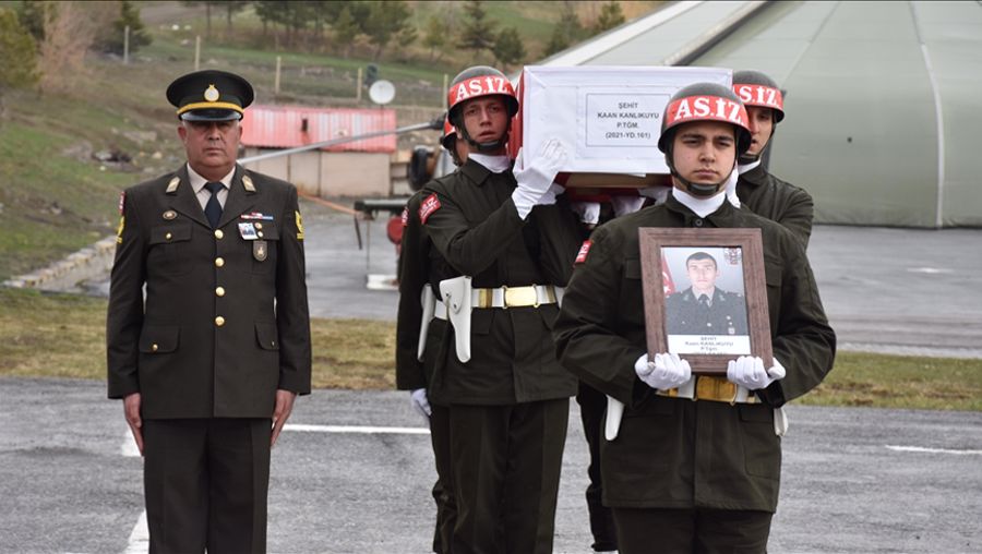 Pençe-Kilit Operasyonu bölgesinde bir asker şehit oldu