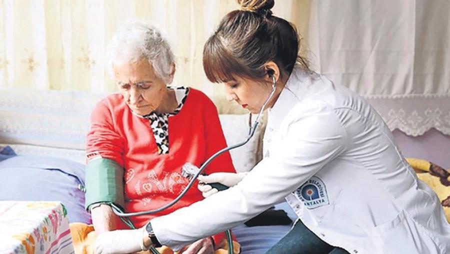 YAŞATEM projesi başlıyor: Eve hemşire hastanede özel refakat