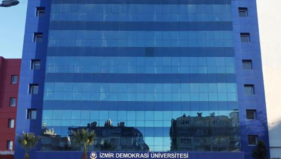 İzmir Demokrasi Üniversitesi 45 Sözleşmeli Personel Alacak