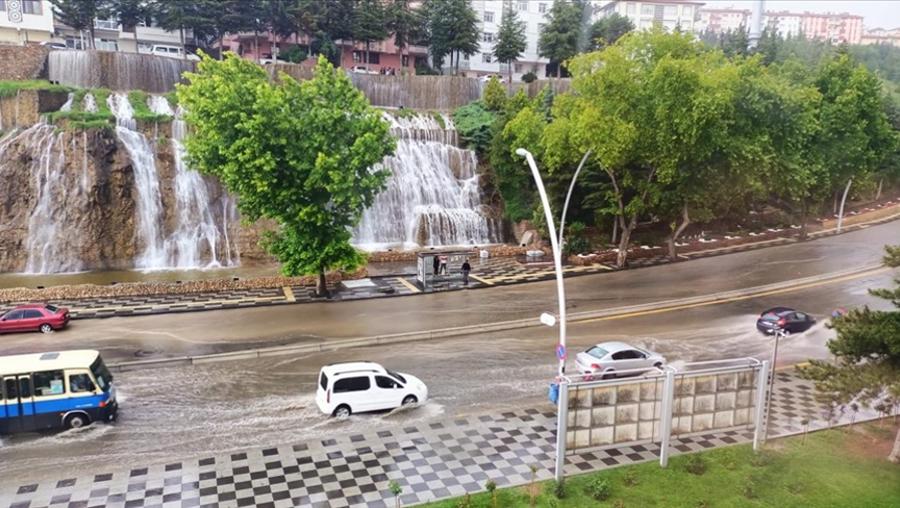 Ankara'da sağanak sonrası bir kişi hayatını kaybetti