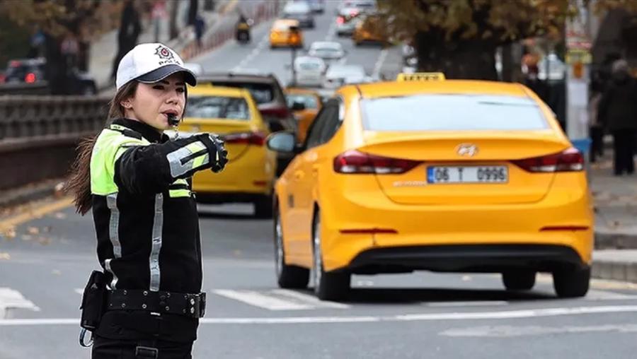 Ankara’da yarın 14 yol trafiğe kapalı 