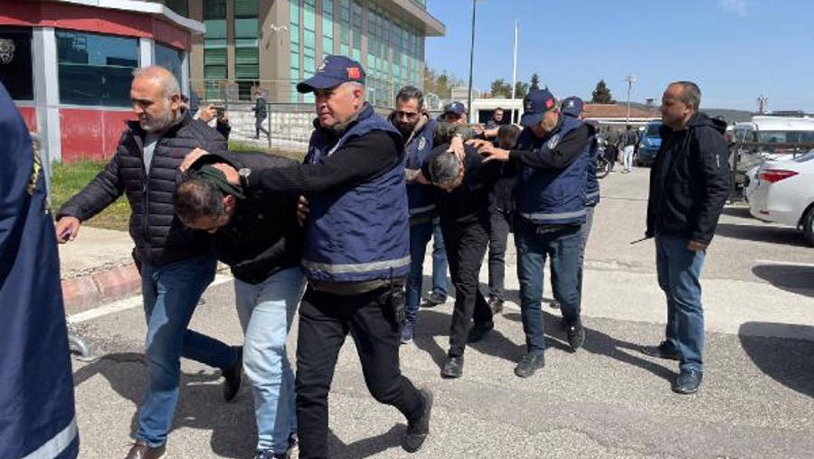 Gaziantep'te polisin öldüğü 'çöp atma' kavgasına 2 tutuklama