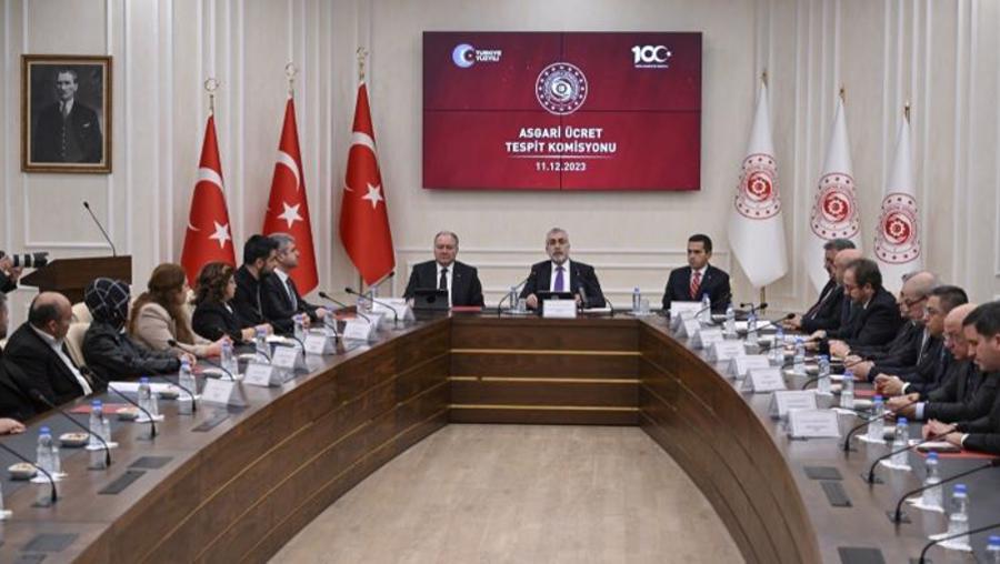 Asgari ücret toplantısına ilk kez 4 işçi katıldı