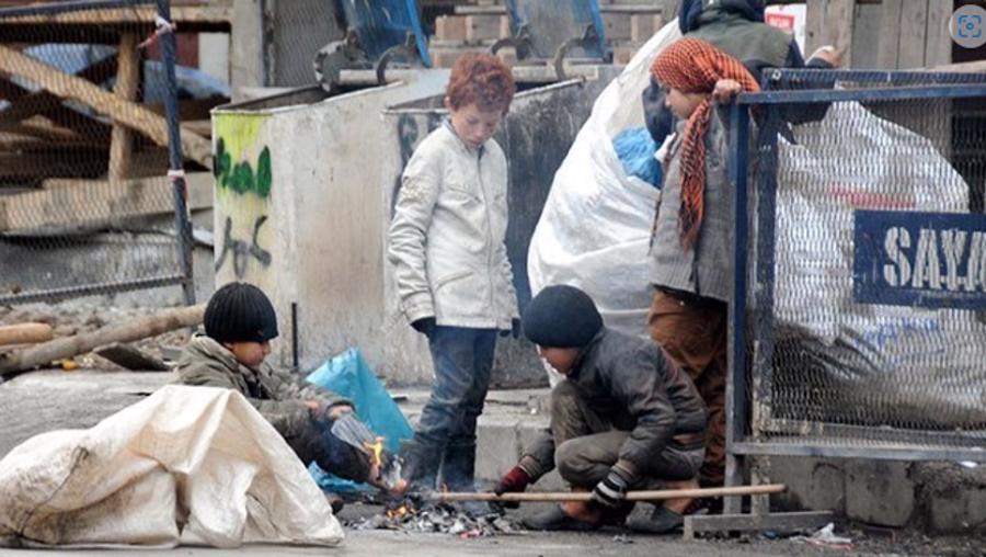 Çocuklar da yoksulluktan nasibini alıyor! 172 bin çocuk yatağa aç giriyor 