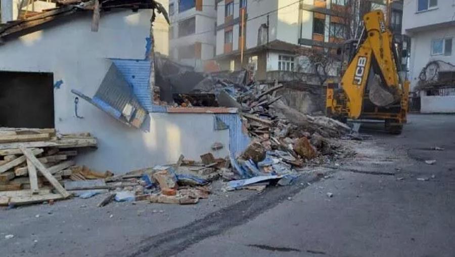 Eyüpsultan'da tespit edilen riskli binaların yüzde 97'si yıkıldı