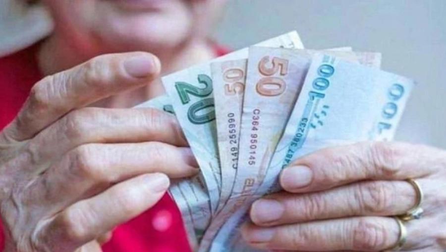 "Emeklinin aylık kaybı 7 bin 500 lira"