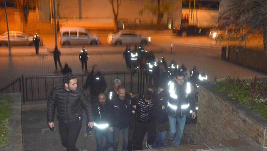 Araç alım satım dolandırıcılık operasyonu: 26 gözaltı