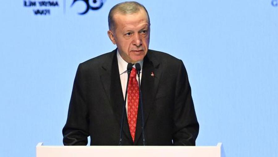 Erdoğan: İşçiye memura destek verdik, yeni müjdeler vermeyi sürdüreceğiz