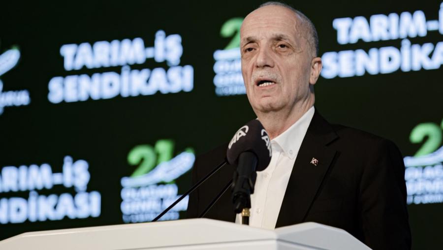 Türk-İş Başkanı masaya oturmadan resti çekti