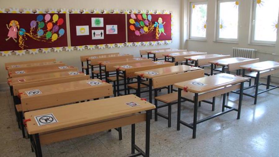 İzmirde 8 okulun tahliyesine karar verildi