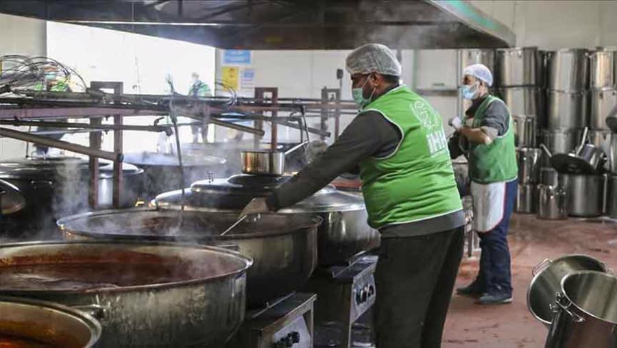 Deprem bölgesinde hangi kurum ne kadar sıcak yemek dağıttı