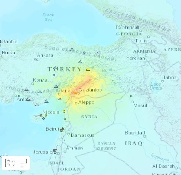 Deprem 13 milyonluk nüfusu etkiledi - 1