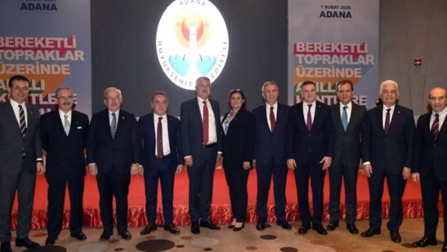 CHP'li 11 il belediye başkanı: Kılıçdaroğlu'na sonuna kadar güveniyoruz   