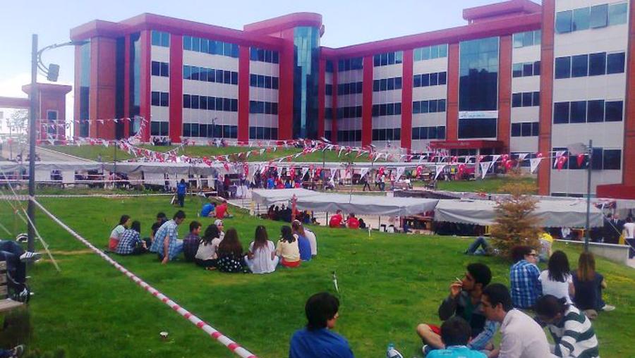 Burdur Mehmet Akif Ersoy Üniversitesi 7 Sürekli İşçi Alacak