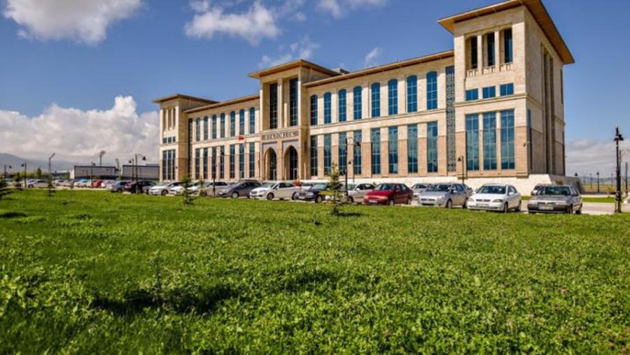 Erzurum Teknik Üniversitesi 28 Sözleşmeli Personel Alacak