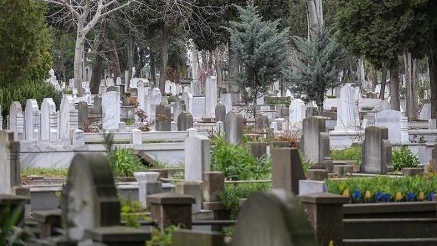 Belediye başkanı mezar parası alınan depremzededen özür diledi 