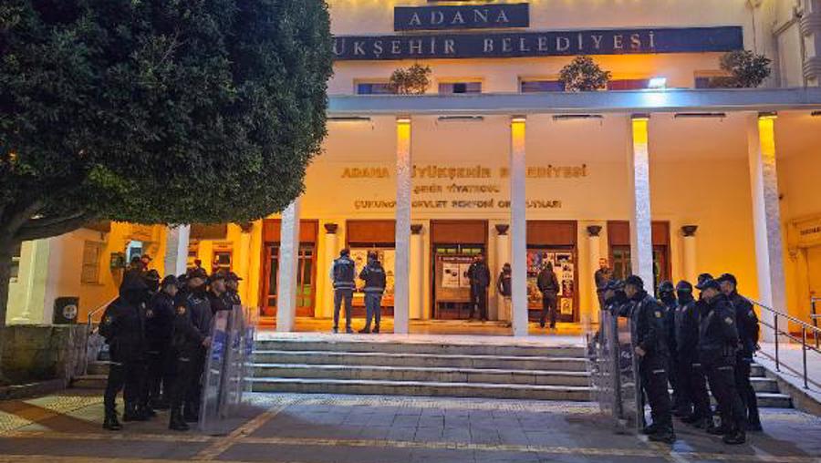 Adana Büyükşehir Belediyesi'ne 'rüşvet' operasyonu