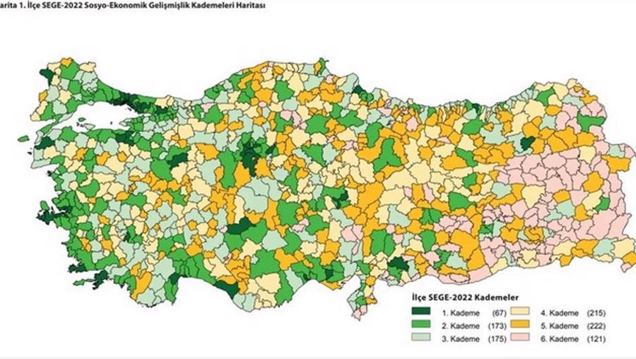 973 ilçenin sosyo-ekonomik sıralaması nedir?