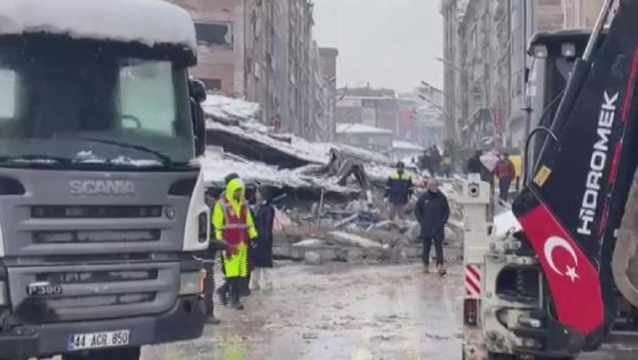 Malatya Valisi Şahin: Her 4 binadan 1'i yıkıldı