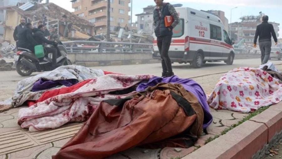 Depremde ölenler için Diyanet'ten 'ceset torbası' fetvası