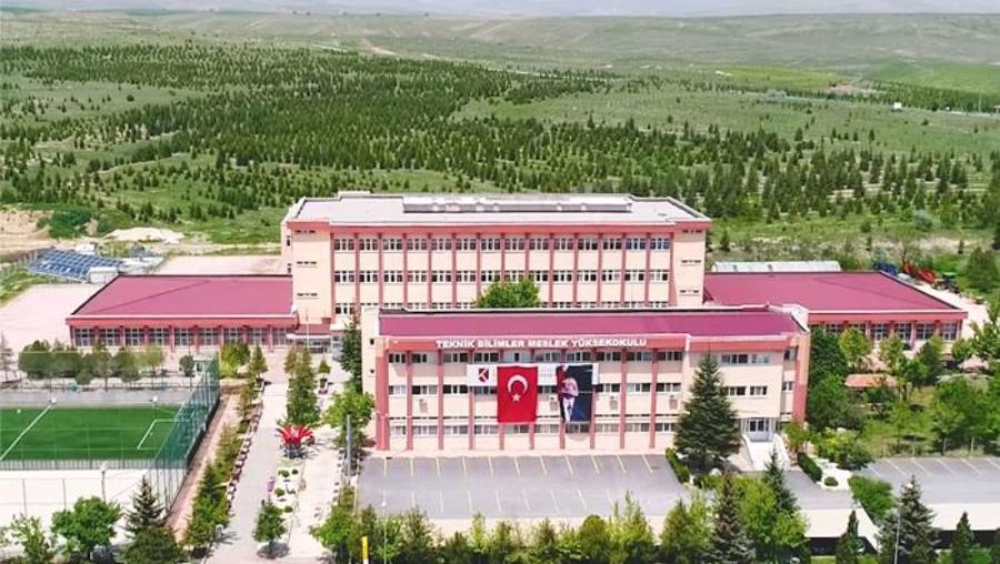 Konya Teknik Üniversitesi 5 Sözleşmeli Personel Alacak