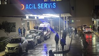 Polislere silahlı saldırı: 2'si ağır 3 polis yaralandı 