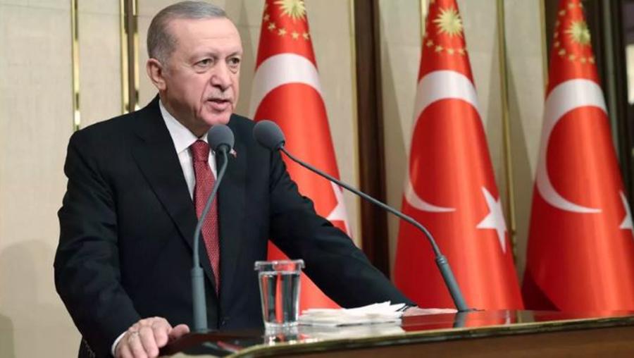 Erdoğan: Türkiyeyi darbe anaysasından kurtaracağız