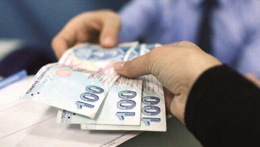 Az maaş alan emekliye az, çok maaş alan emekliye çok zam yapıldı!