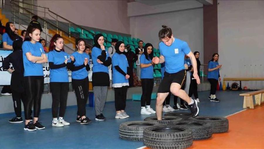 Binlerce BESYO öğrencisi okula başlayamadı