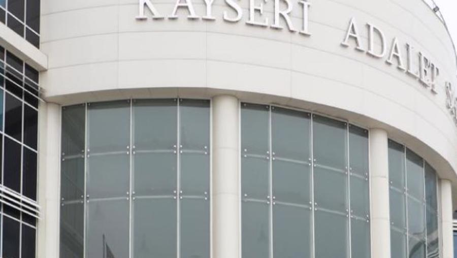 Kayseri'de zabıt katibinin zimmetine para geçirdiği iddiası