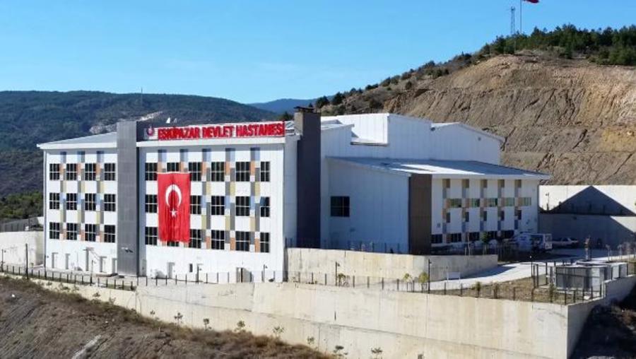 Zemini kayan Devlet Hastanesi için soruşturma bile açılmamış