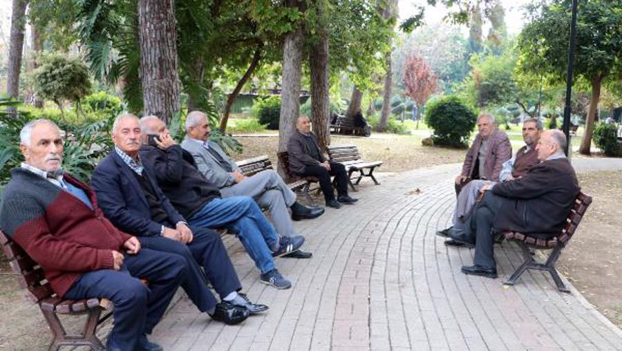Türkiye'de 1 emekliye 1,5 çalışan düşüyor