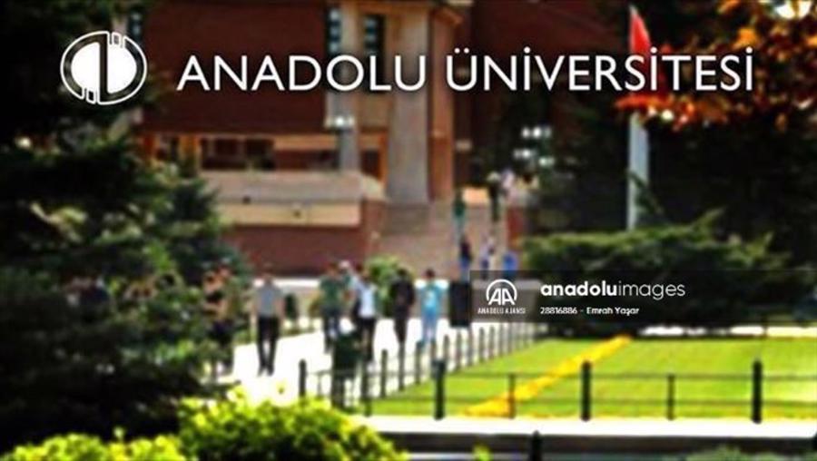 Anadolu Üniversitesi rektörü istifa etti